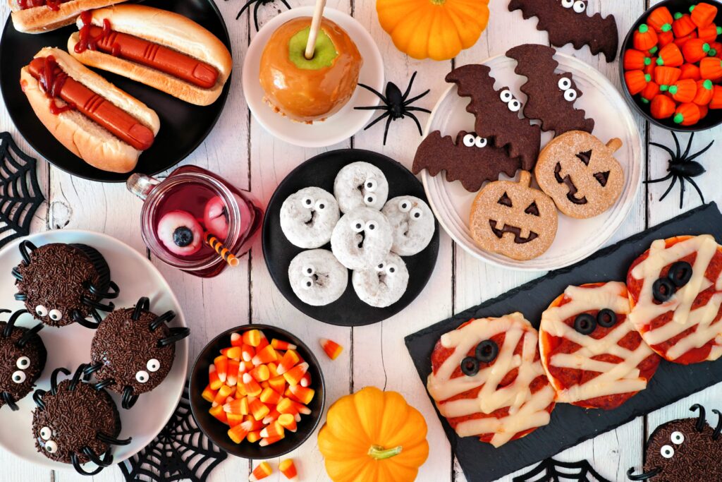 childrens halloween party food ideas min 1