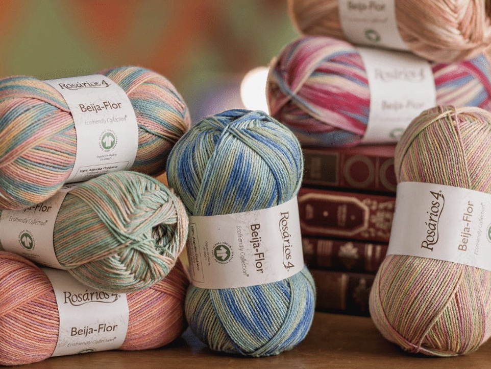 Rosários4 Beija-Flor organic cotton baby yarn in variegated shades