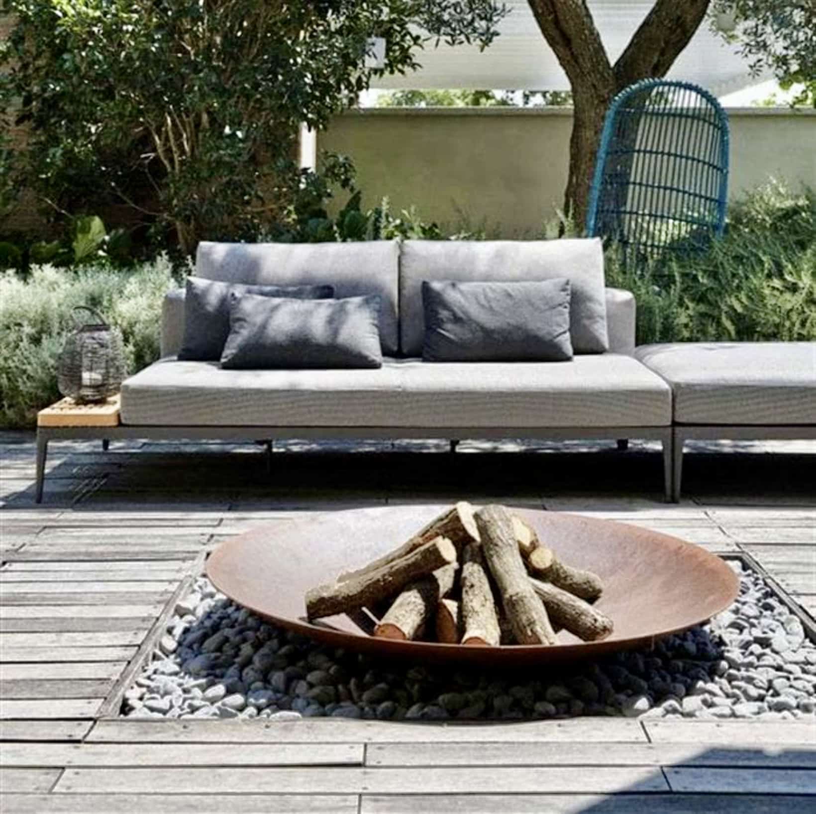 Corten steel fire pit for a modern patio - firepit garden design