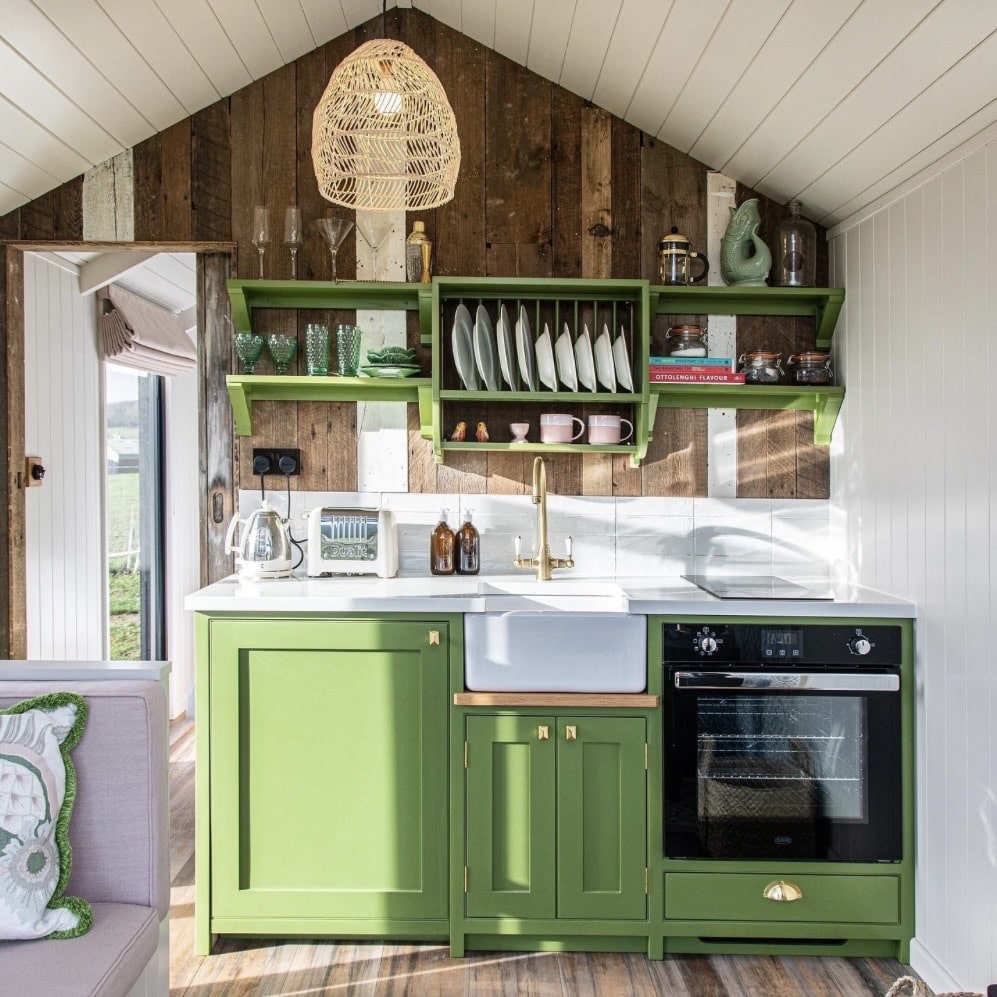 Sage green kitchen sap green