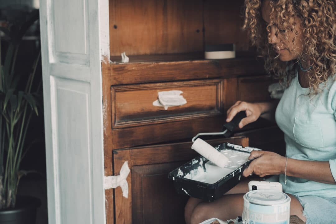 How To Paint Kitchen Cupboards: The Best Budget Kitchen Renovation