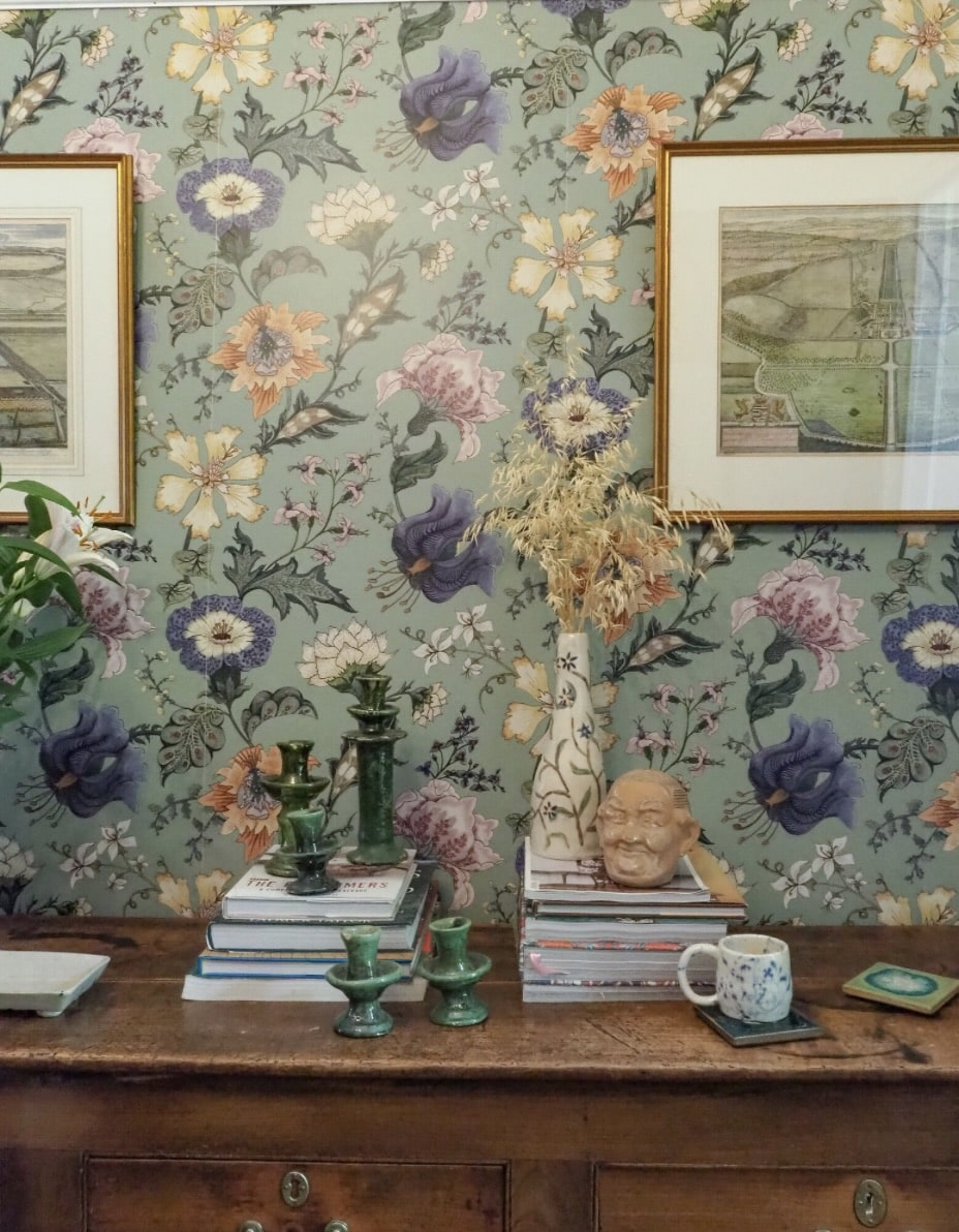 Green Floral Wallpaper Ideas: From Traditional to Bold