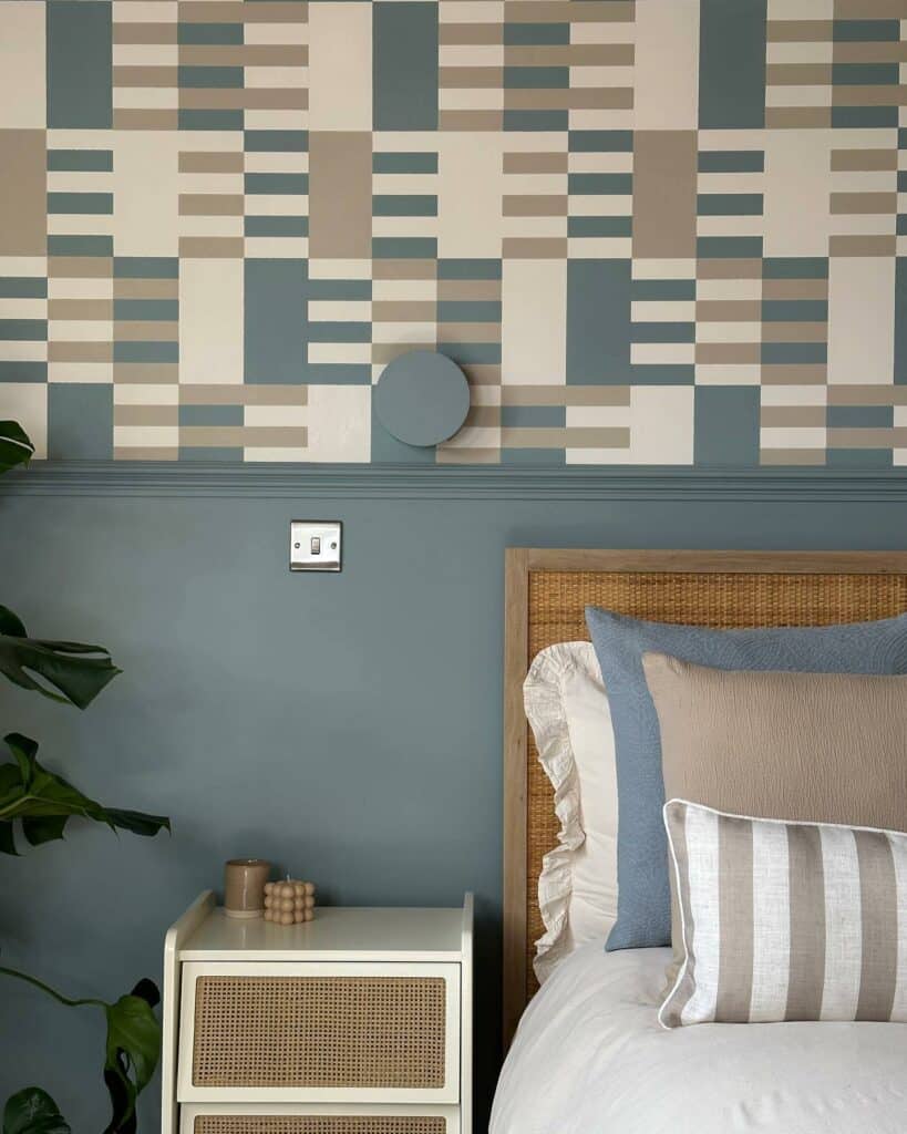 Budget bedroom ideas: geometric wallpaper above dado rail in small bedroom @hoxton_house1 / Farrow & Ball