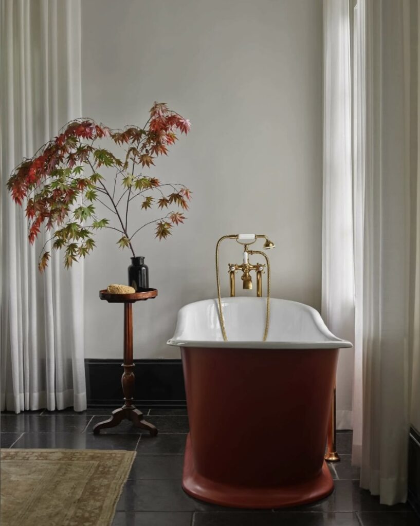 Autumn bathroom red