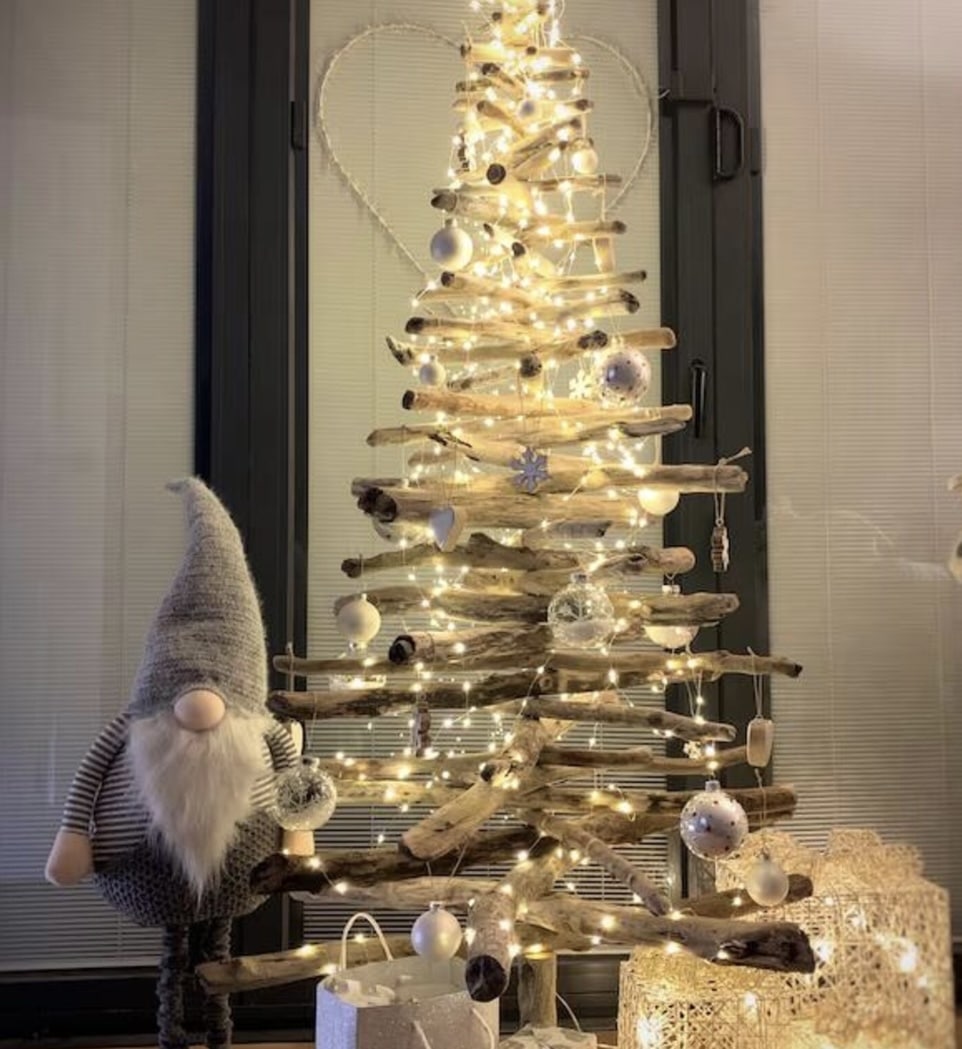 Alternative Christmas tree with lights and decorations