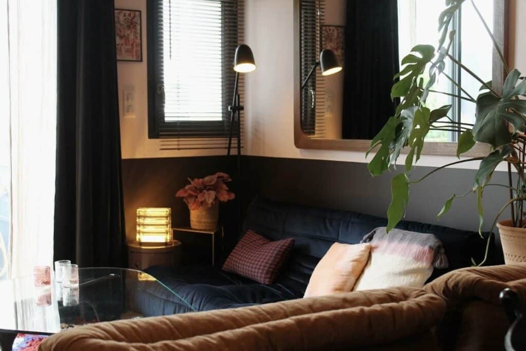 Cosy living room ideas mahogany