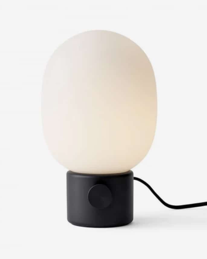 Audo Copenhagen JWDA small table lamp in black with an oval glass shade