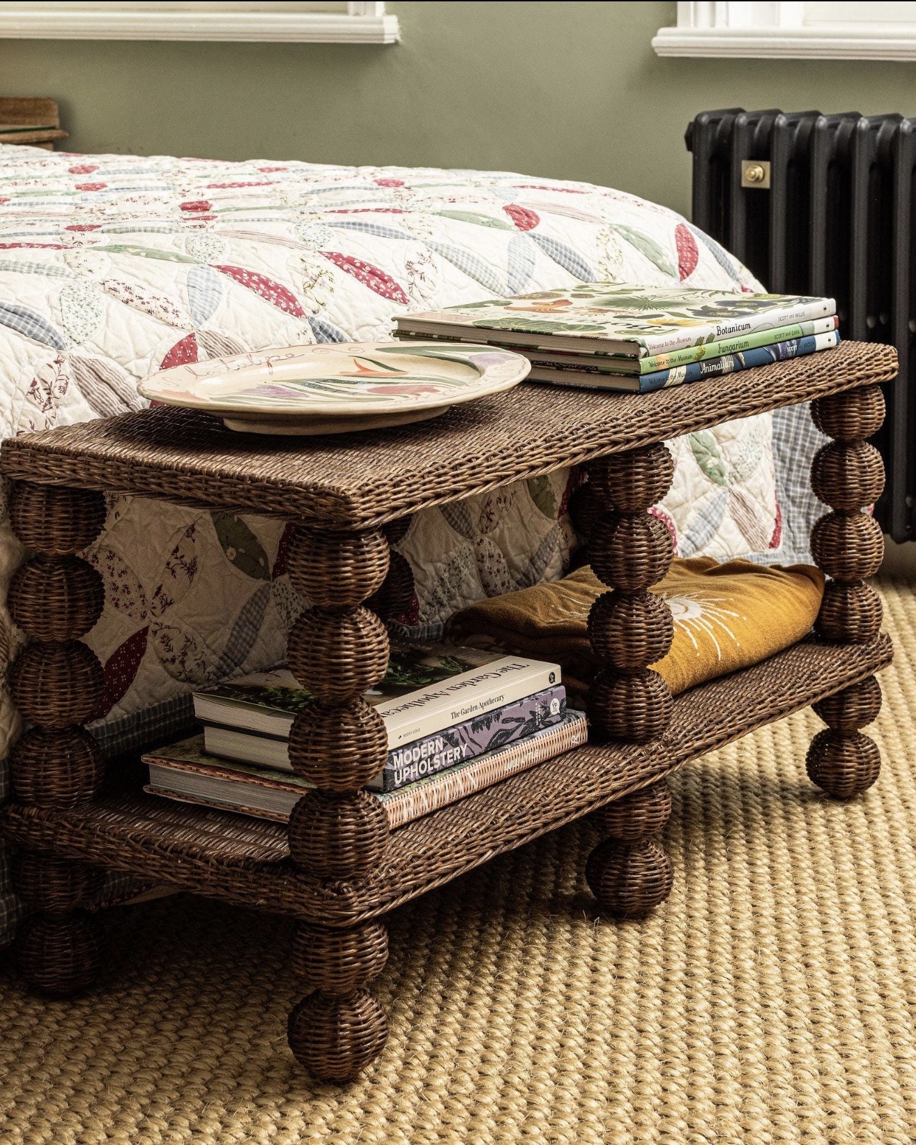 Rattan bench for the end of the bed