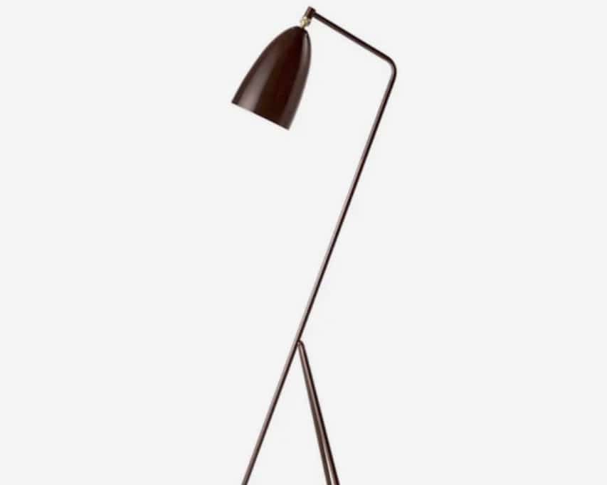 GUBI Gräshoppa floor lamp in walnut brown — classic mid-century reading lamp
