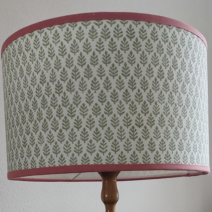 Petit leaves drum lampshade with pink trim for a pink and green bedroom
