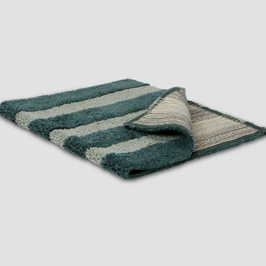 Green striped cotton bath mat
