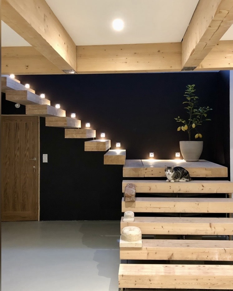 staircase step lighting, hallway stair lighting ideas