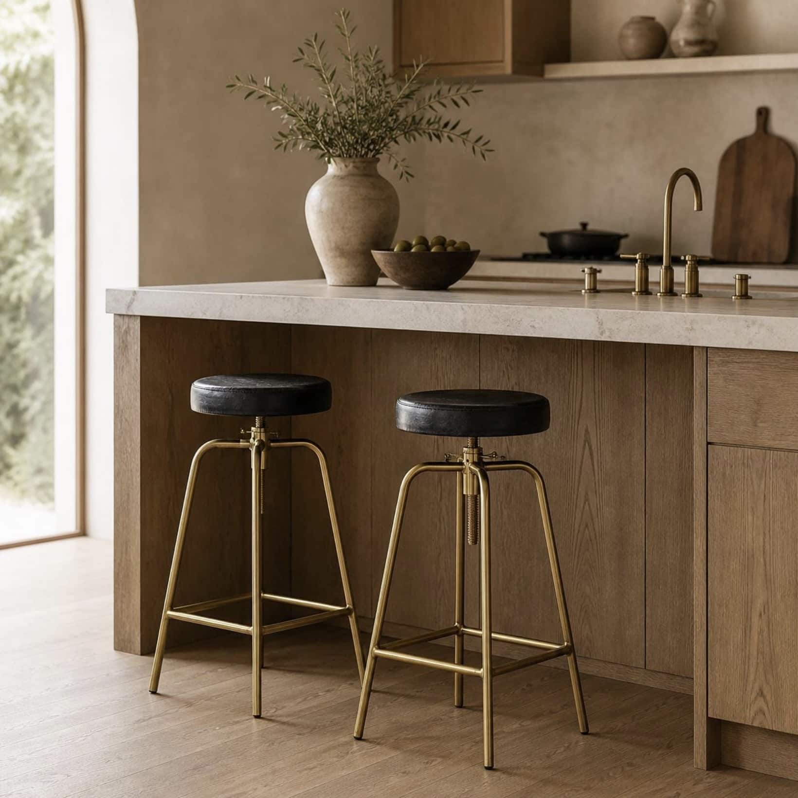 Breakfast Bar Stools: Choosing the Right Height, Material and Style