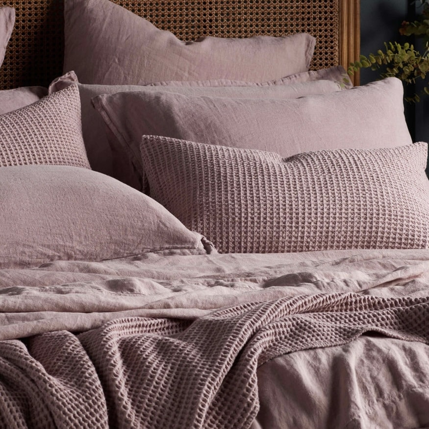 Dusty rose 100% linen pillowcase in a soft blush pink